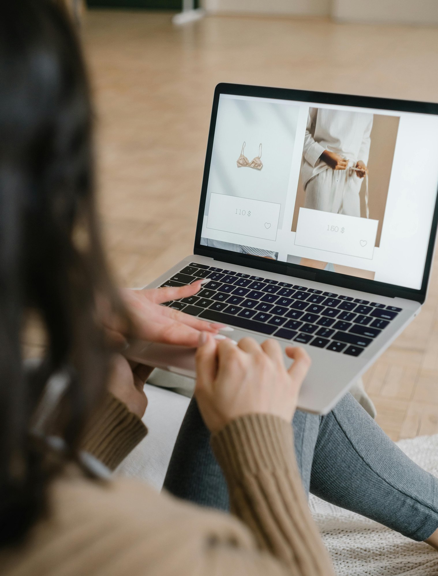 pexels-mikhail-nilov-6608880 (1) (1) (1)